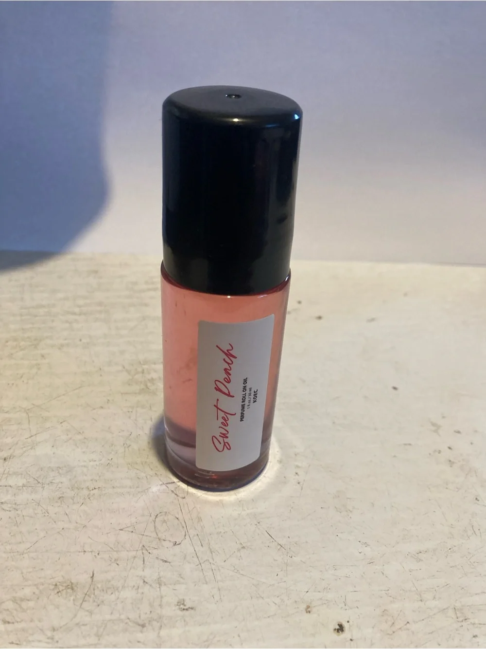 Sweet Pea sheer cream